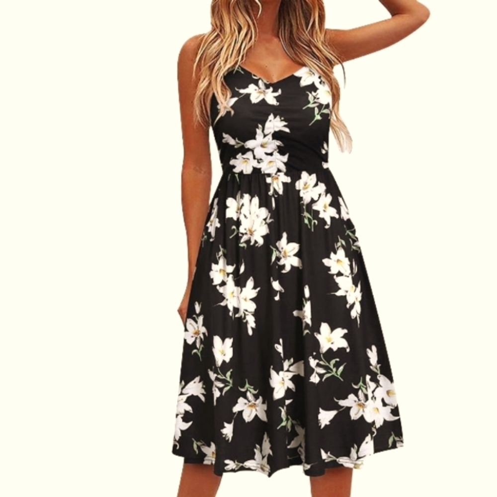 🌞NWOT Black Floral Sundress Size M